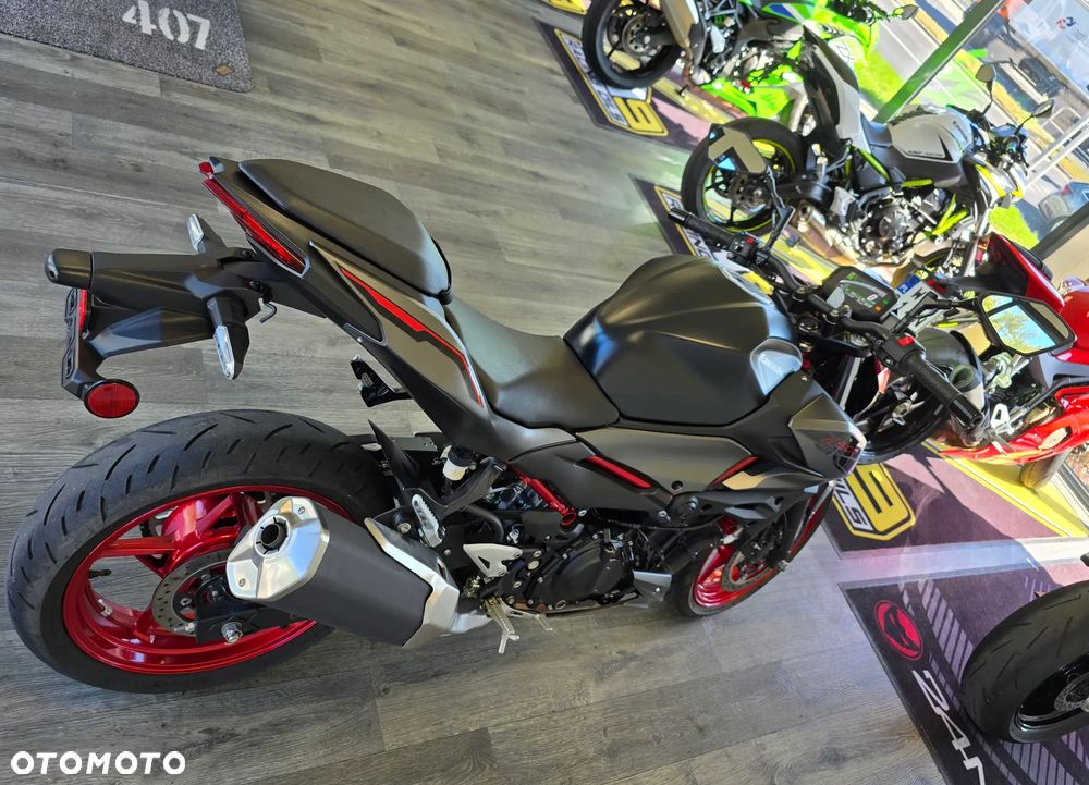 Kawasaki Z - 8