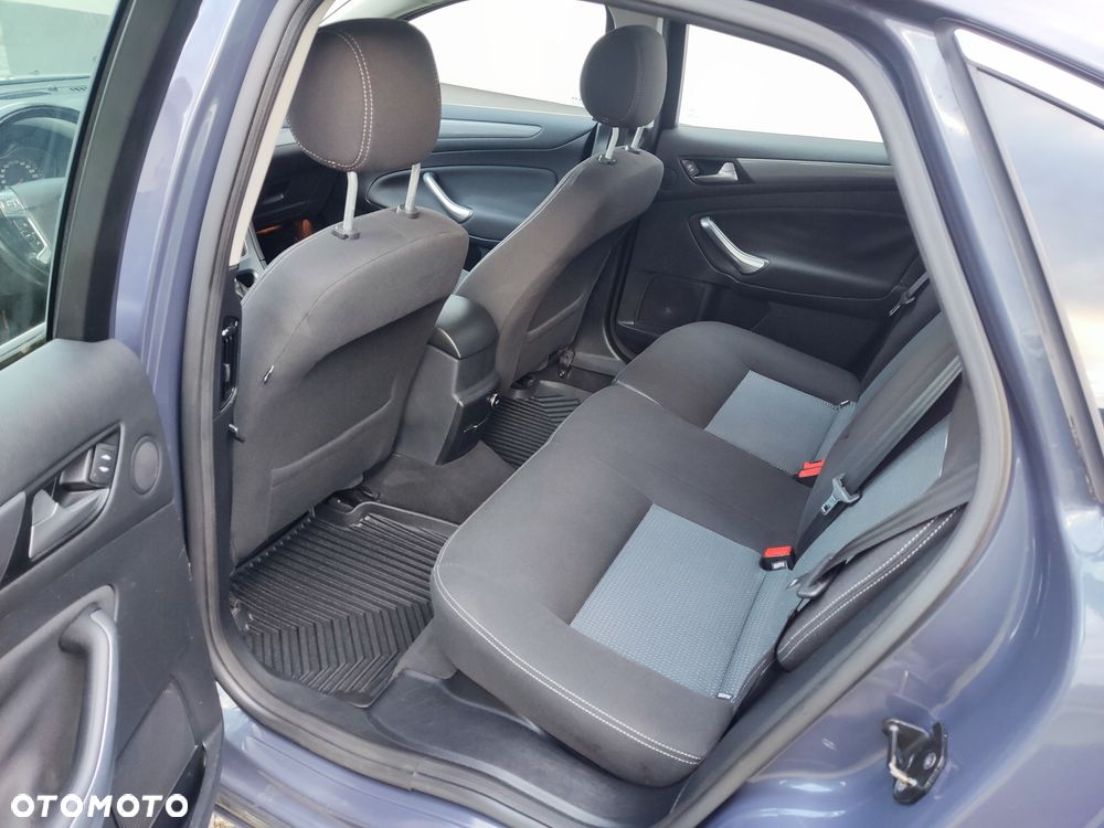 Ford Mondeo - 4