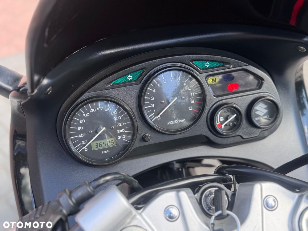 Suzuki GSX-F - Katana - 23