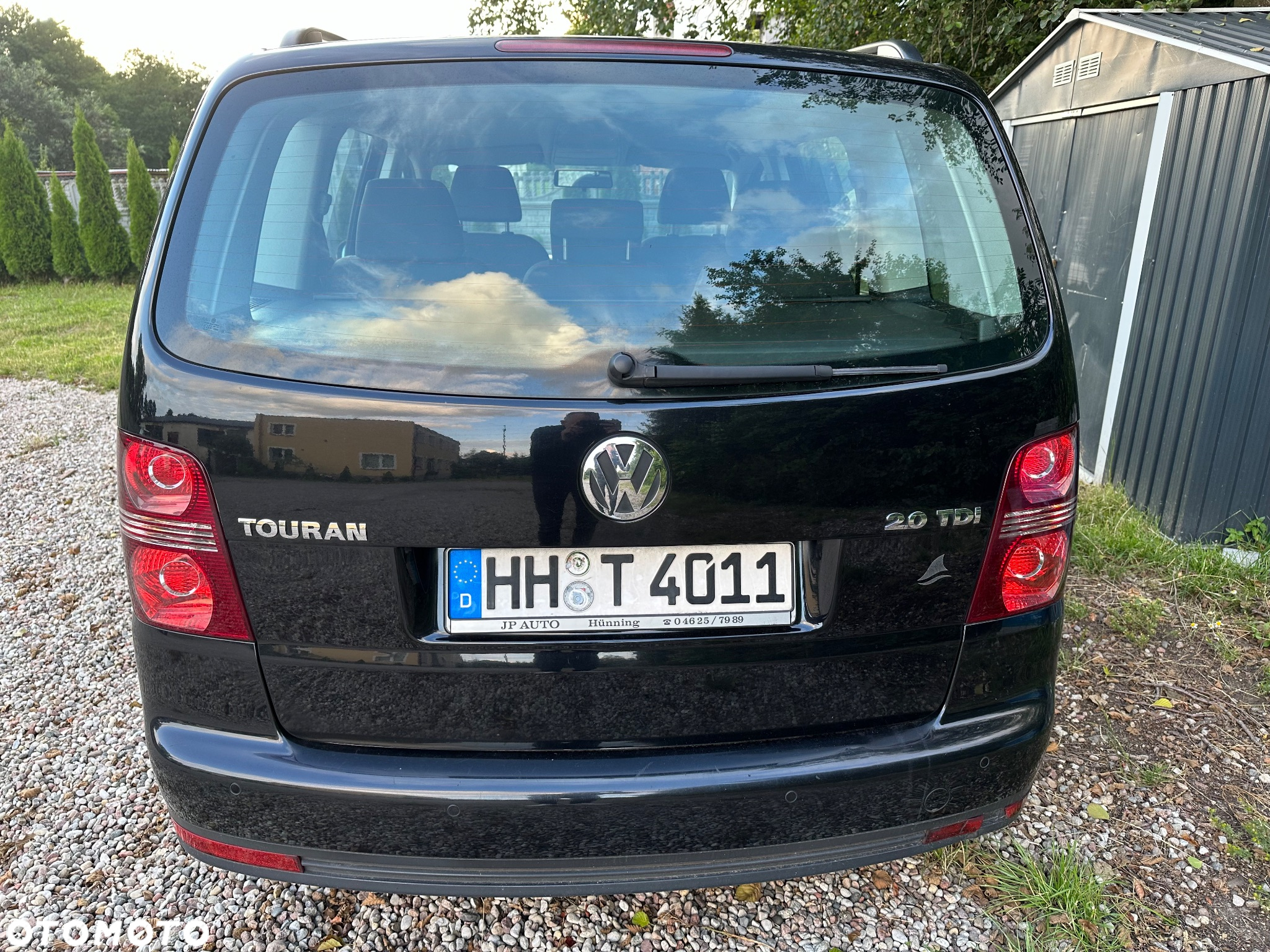 Volkswagen Touran 2.0 TDI Highline - 23