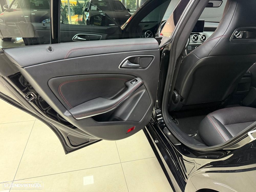 Mercedes-Benz CLA 220 d Shooting Brake AMG Line Aut. - 15