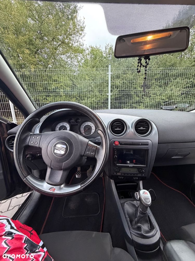 Seat Ibiza 1.8 20V T FR - 8