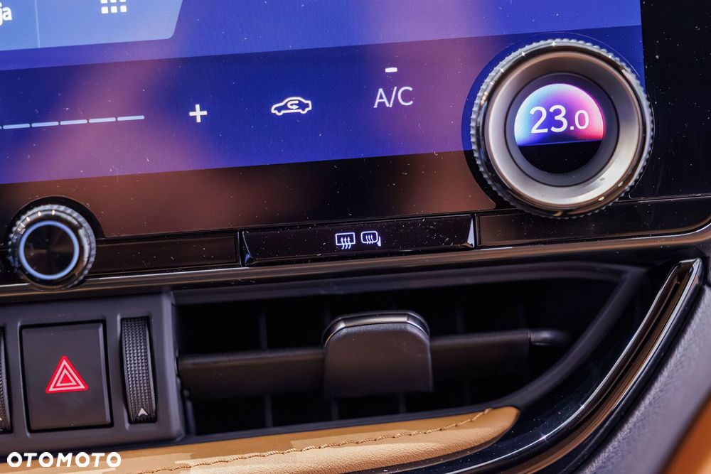 Lexus NX - 39