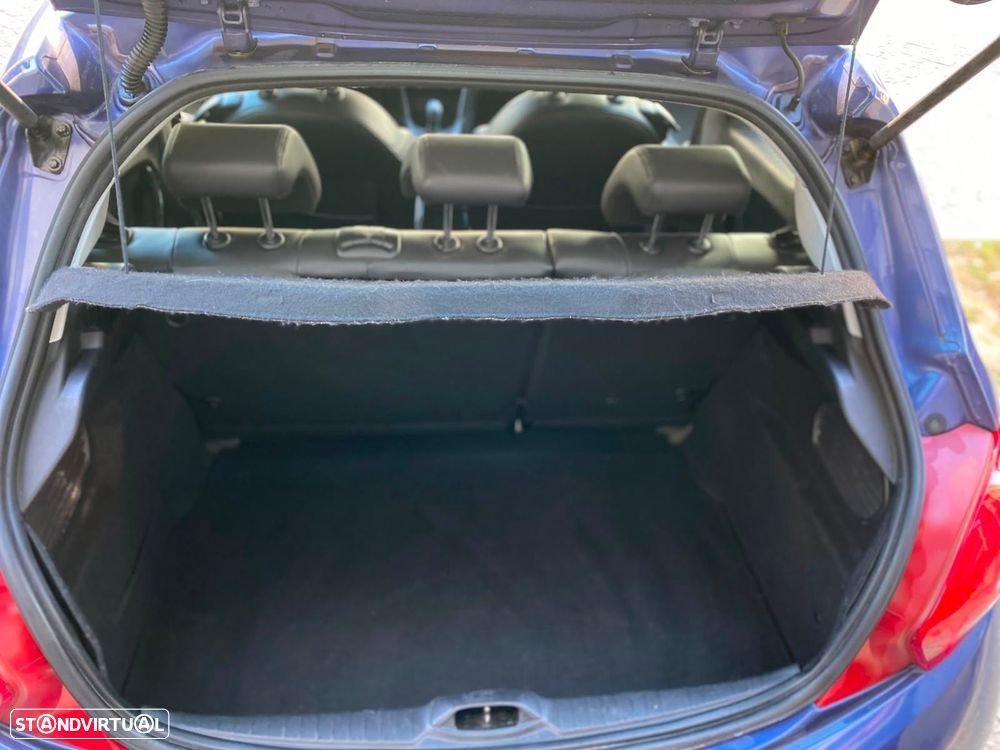 Peugeot 208 1.4 HDi Active - 19