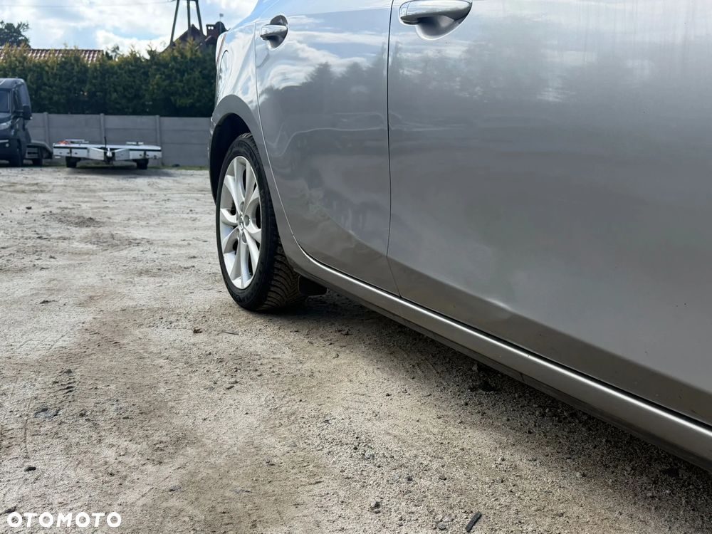 Mazda 3 - 17