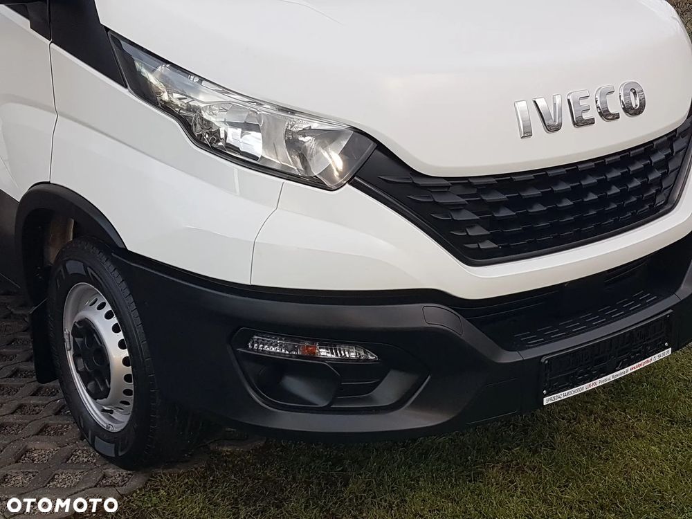 Iveco DAILY KONTENER NISKOPODŁOGOWY 4,43x2,23x2,42 SKLEP KAMPER KONIOWÓZ BAR KLIMA - 27