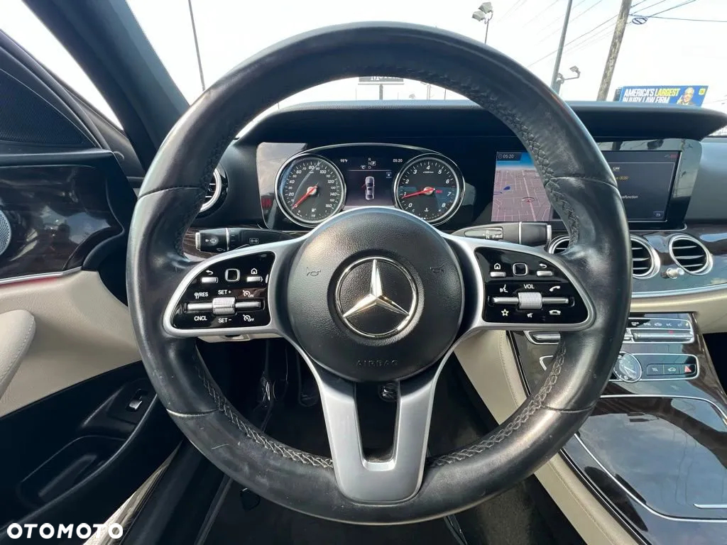 Mercedes-Benz Klasa E - 40