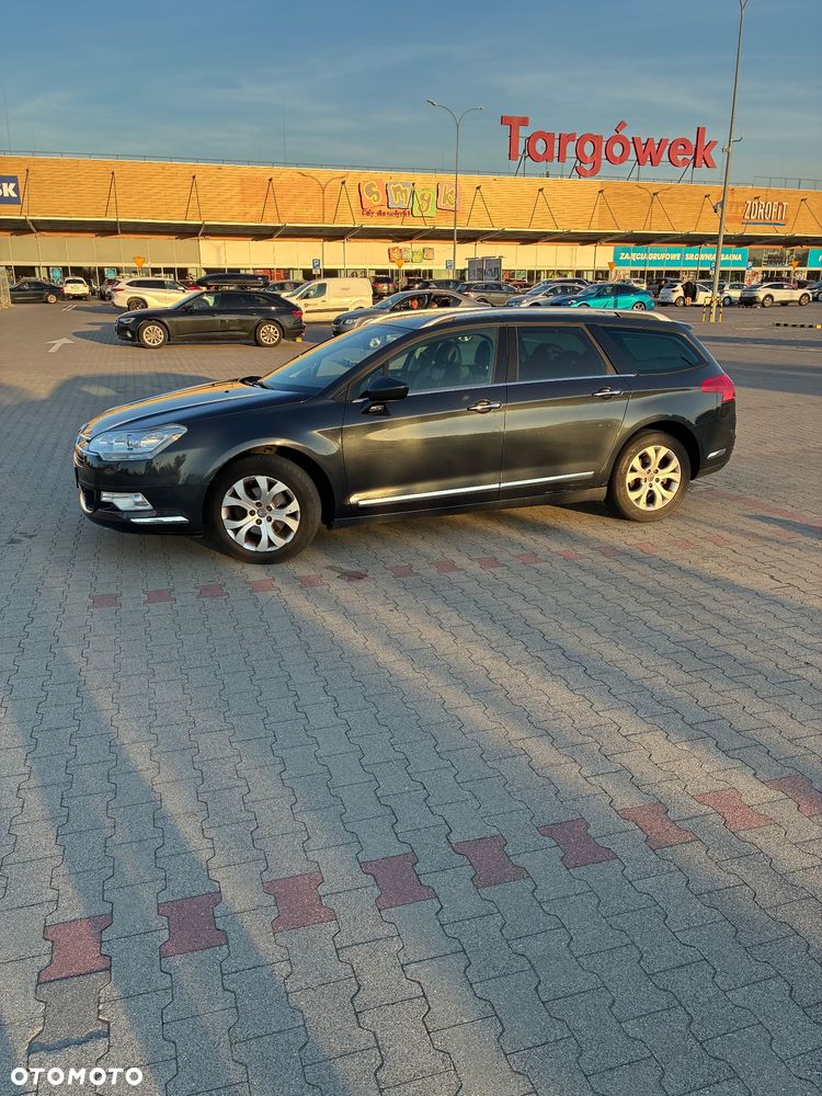 Citroen C5 2010 photo 2