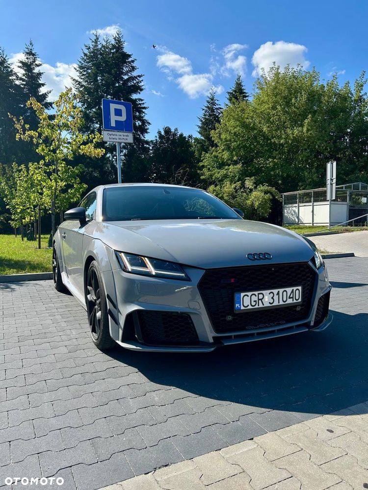 Audi TT S Coupé - 4