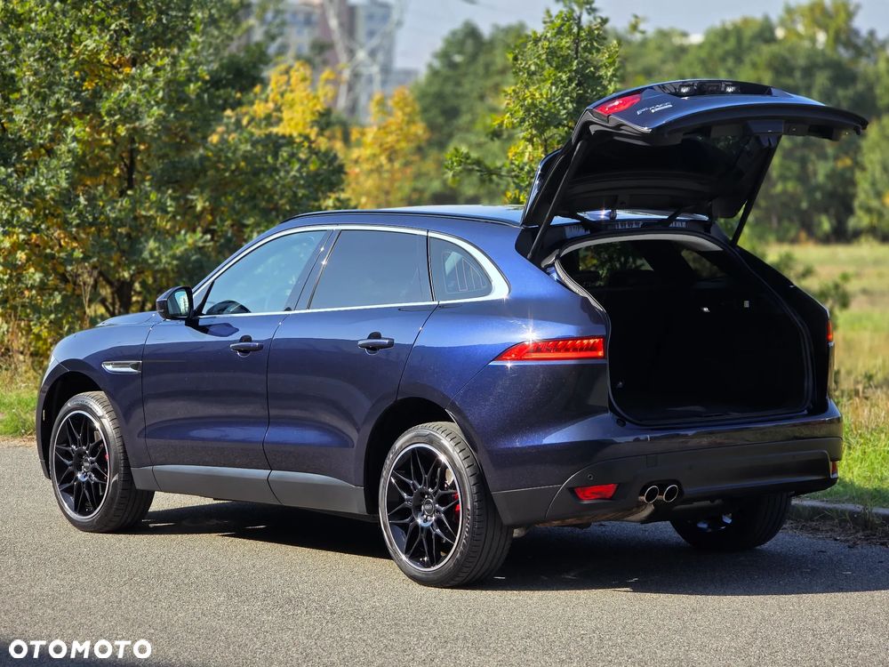 Jaguar F-Pace 2.0 i4D AWD Prestige - 32