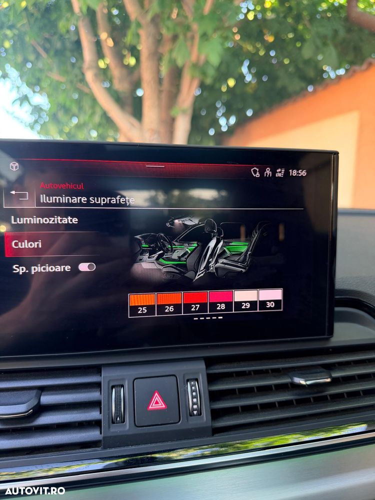 Audi Q5 50 TFSIe quattro S tronic S line - 28