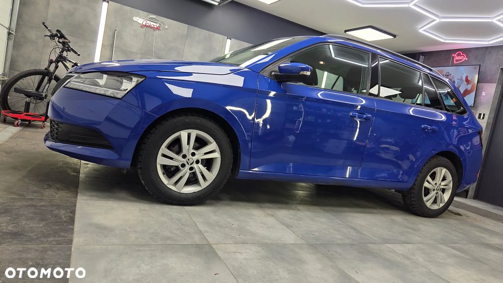Skoda Fabia 1.0 Ambition Plus - 6