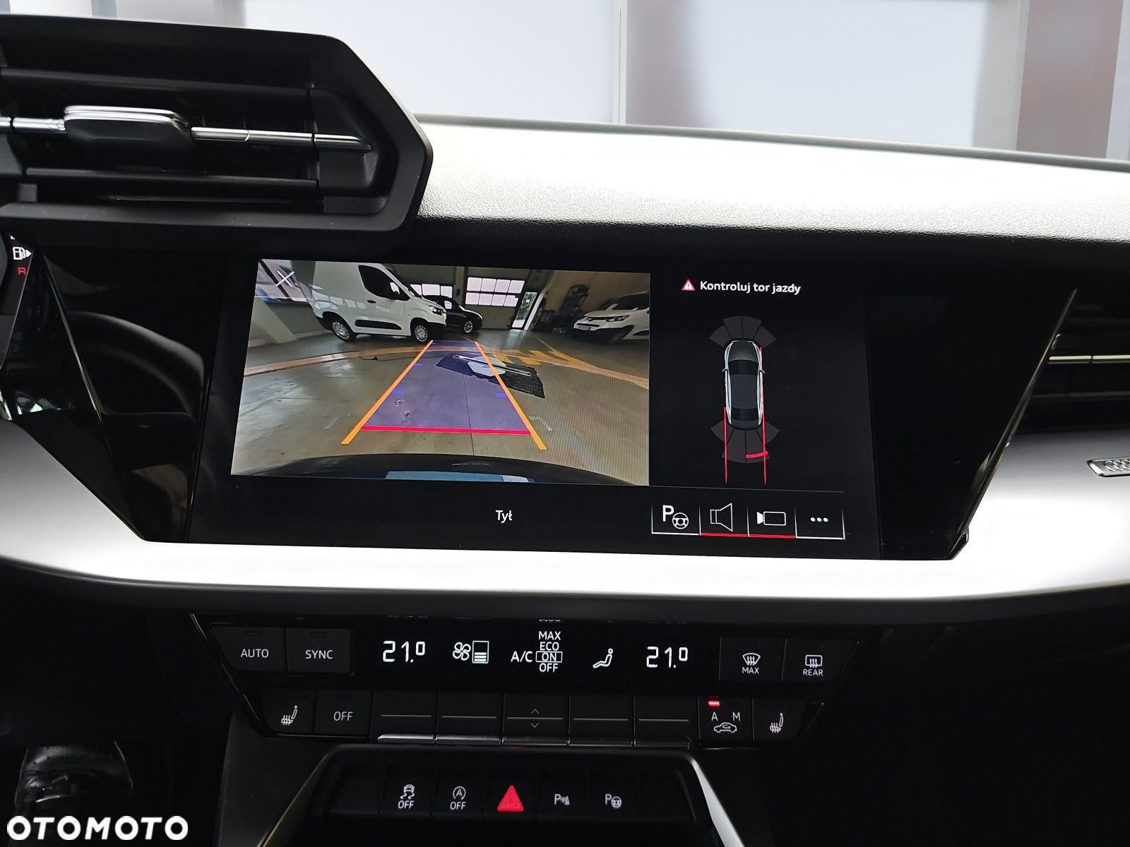 Audi A3 30 TDI S tronic - 14