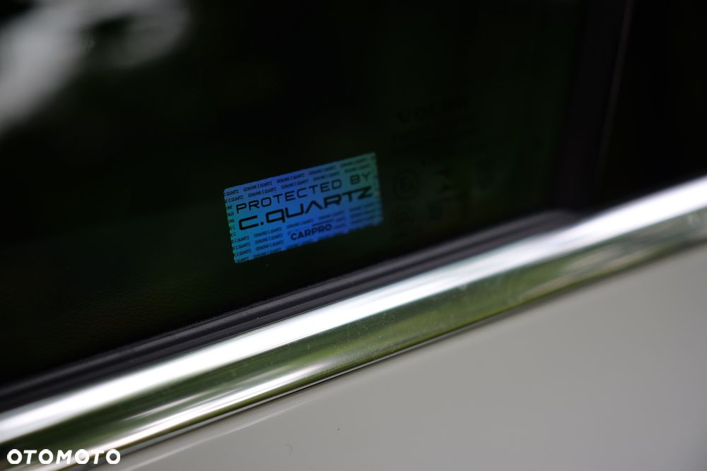 Volvo XC 60 B4 B Momentum Pro - 9