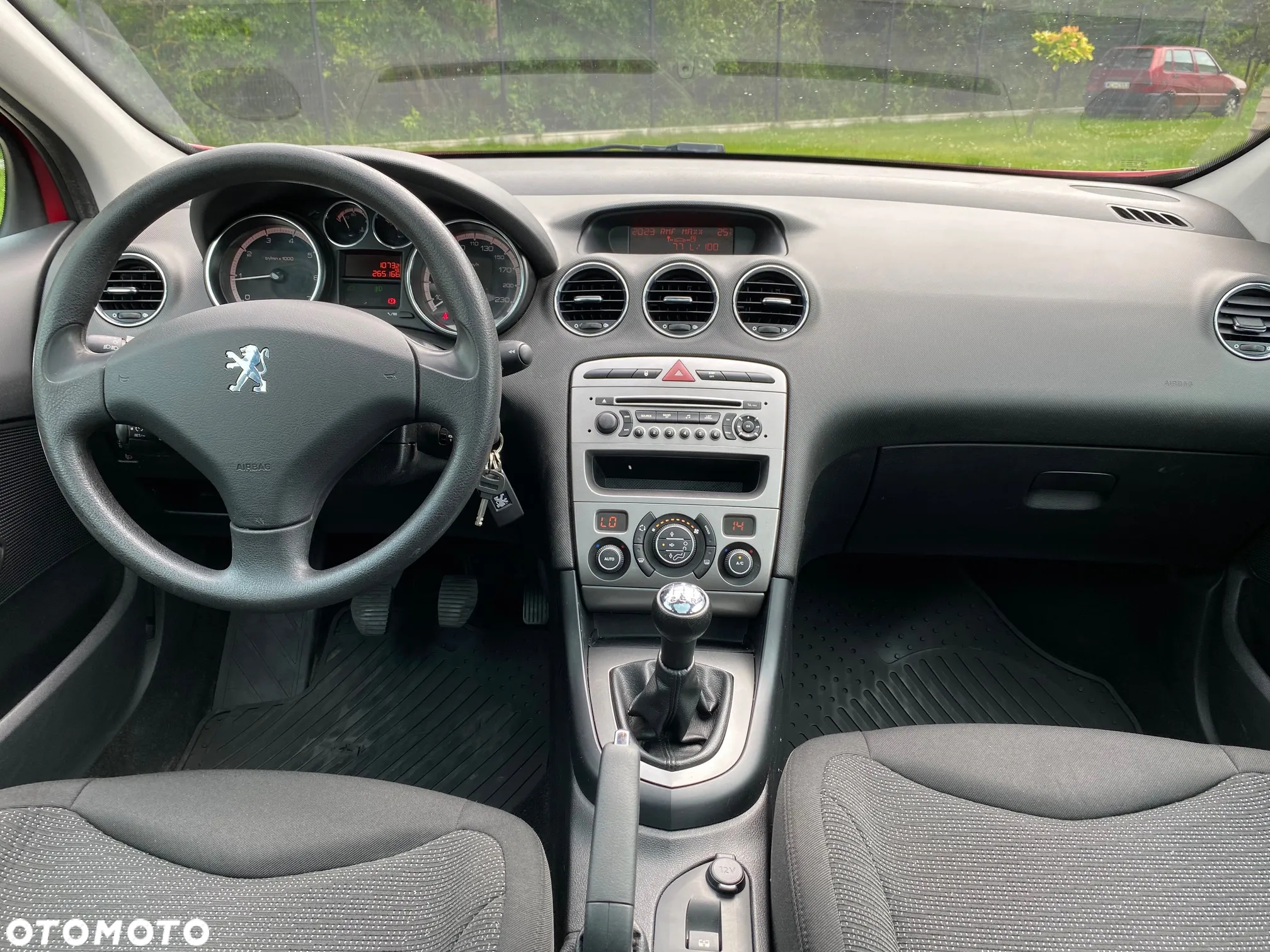 Peugeot 308 1.6 Premium - 7