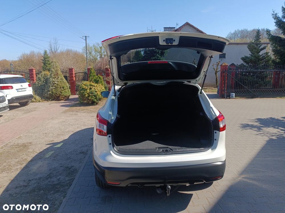 Nissan Qashqai 1.5 dCi N-Connecta - 31