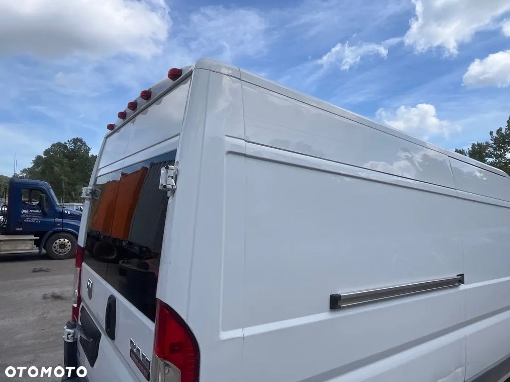 RAM PROMASTER 2500 DELIVERY VAN - 18