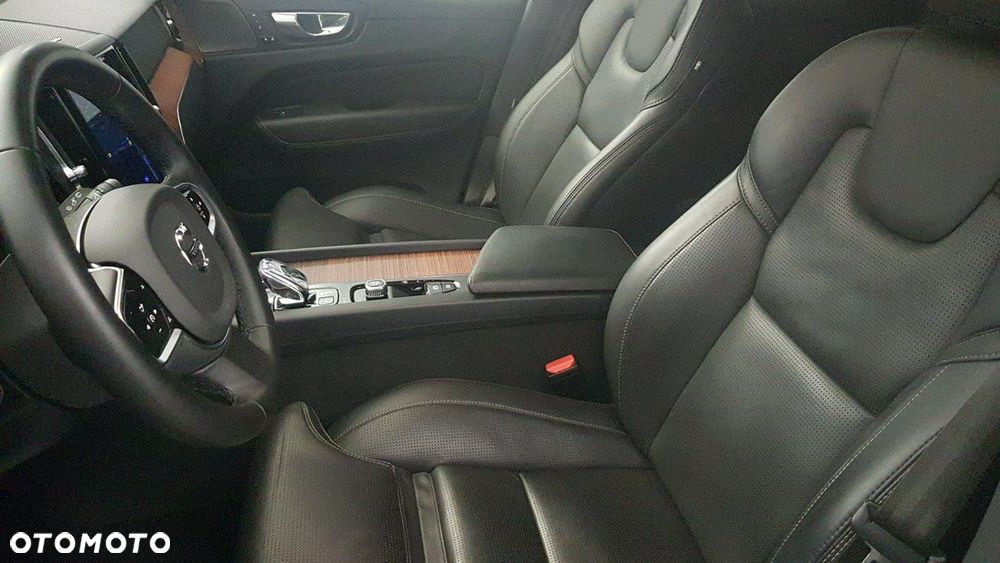 Volvo XC 60 - 19