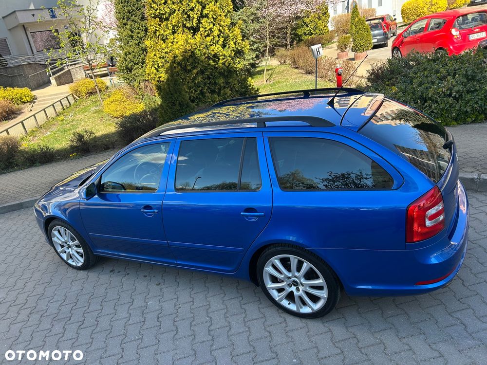 Skoda Octavia 2.0 TDI CR DPF RS - 5