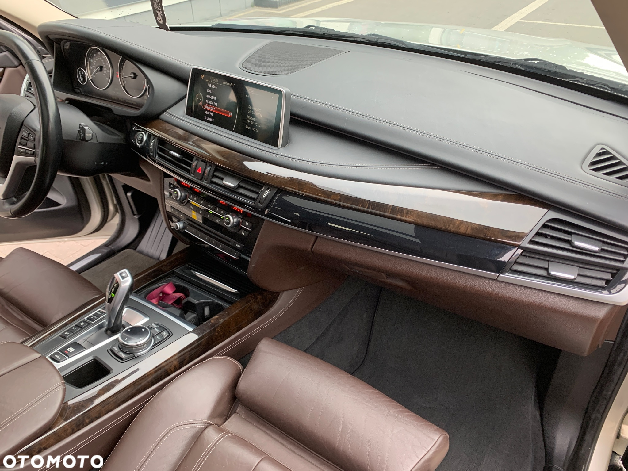 BMW X5 xDrive35i - 14