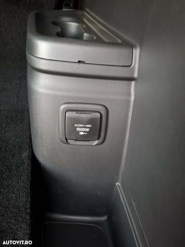 Mitsubishi Outlander - 15