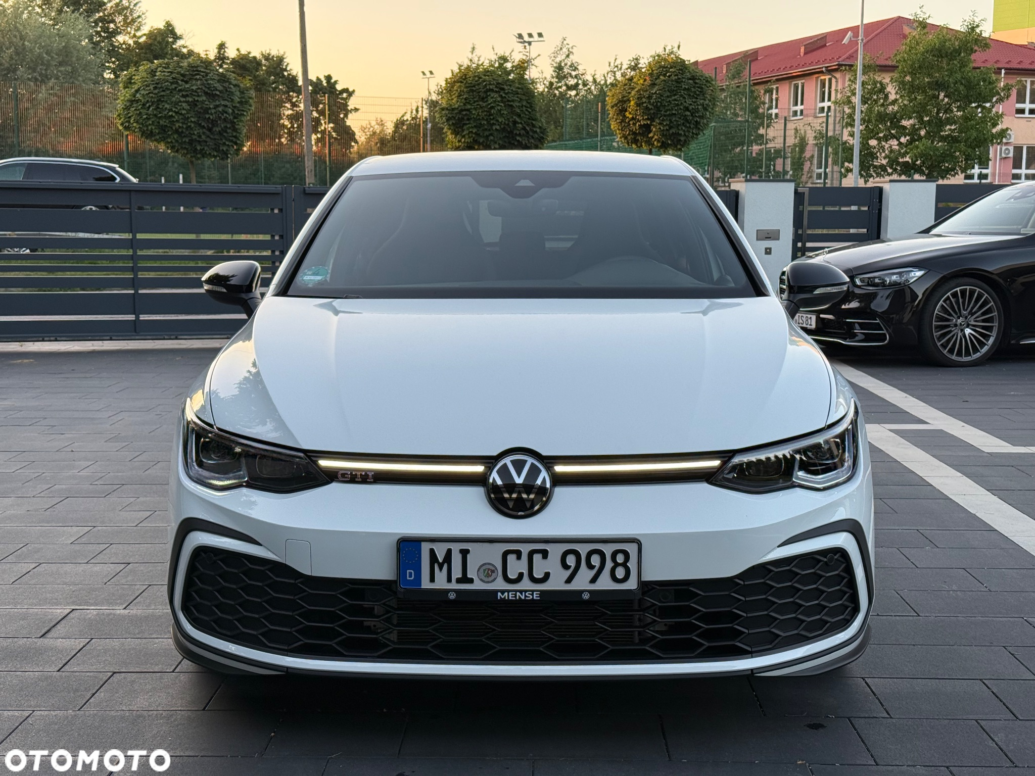 Volkswagen Golf VIII 2.0 TSI GTI DSG - 3