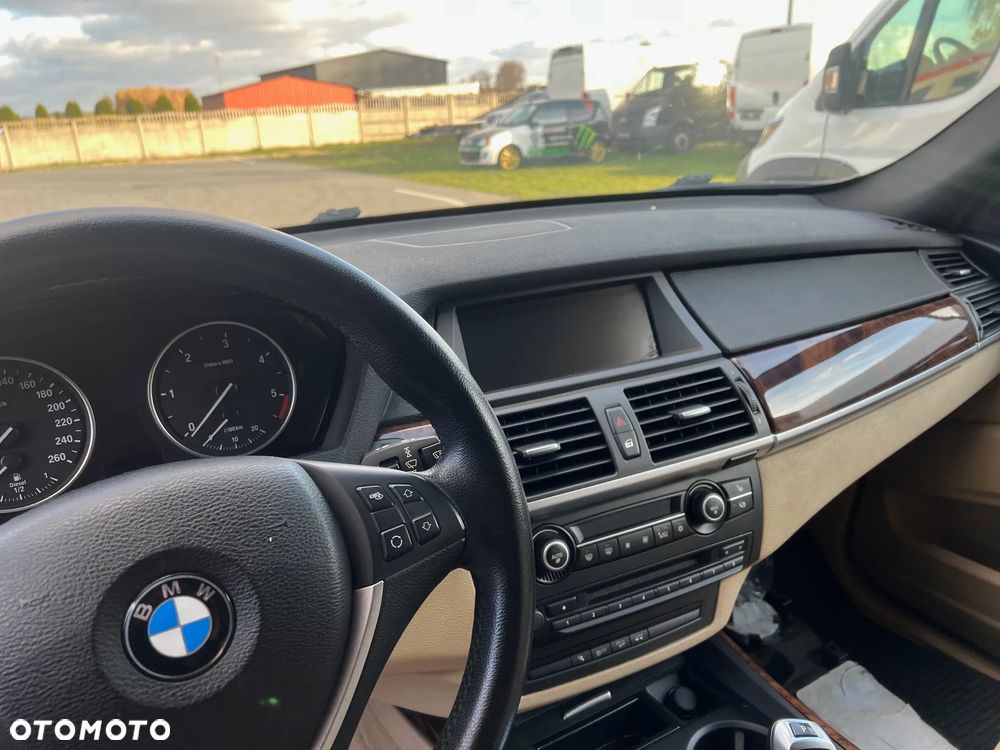 BMW X5 4.0d xDrive - 11