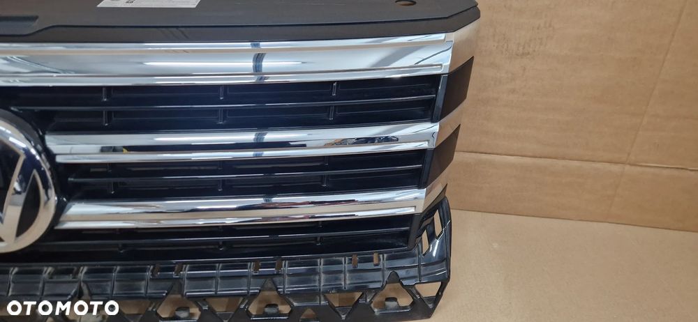 GRILL VW CRAFTER II 7C 17-25 ATRAPA CHLODNICY CRAFTER - 4