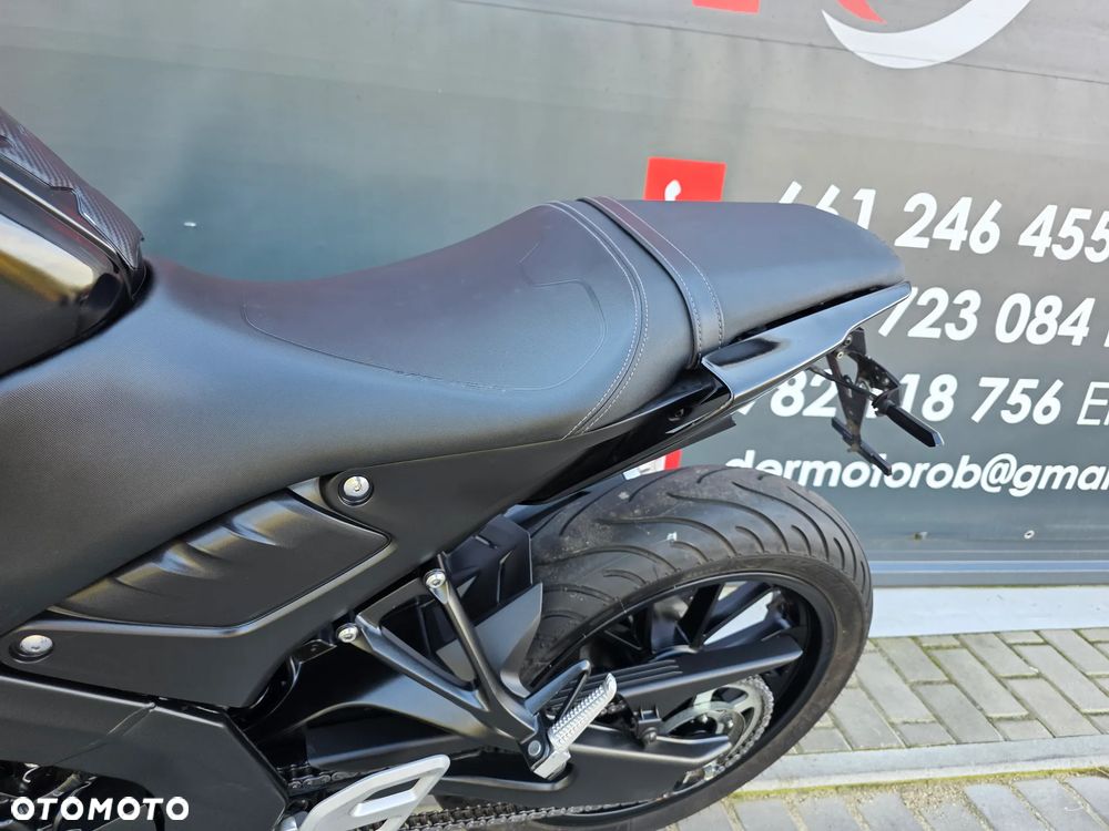 Yamaha MT - 8