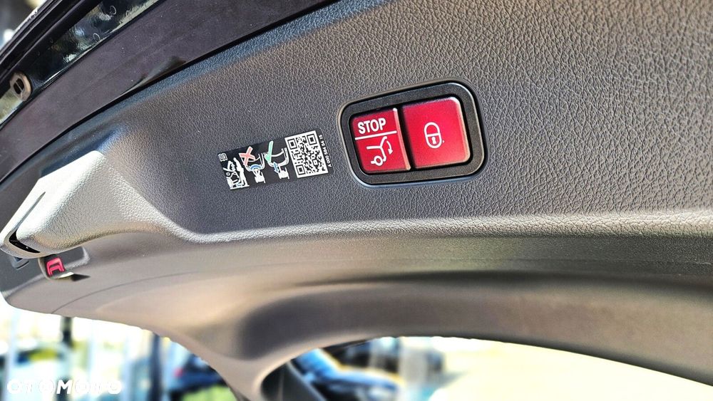 Mercedes-Benz GLC - 4