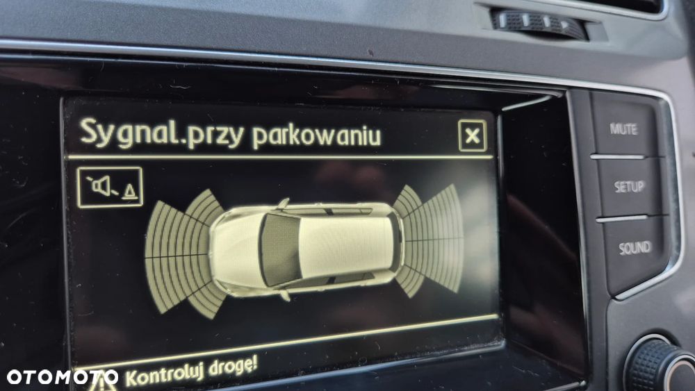 Volkswagen Golf 1.2 TSI BMT Trendline EU6 - 27