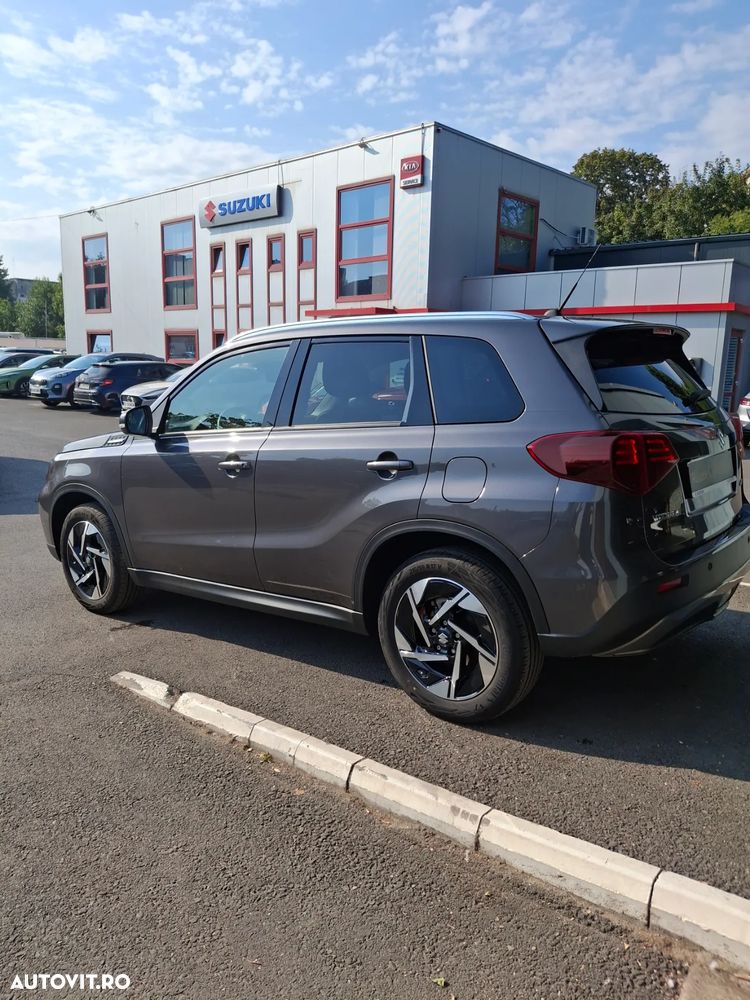 Suzuki Vitara 1.4 Boosterjet AllGrip MHEV Spirit - 3