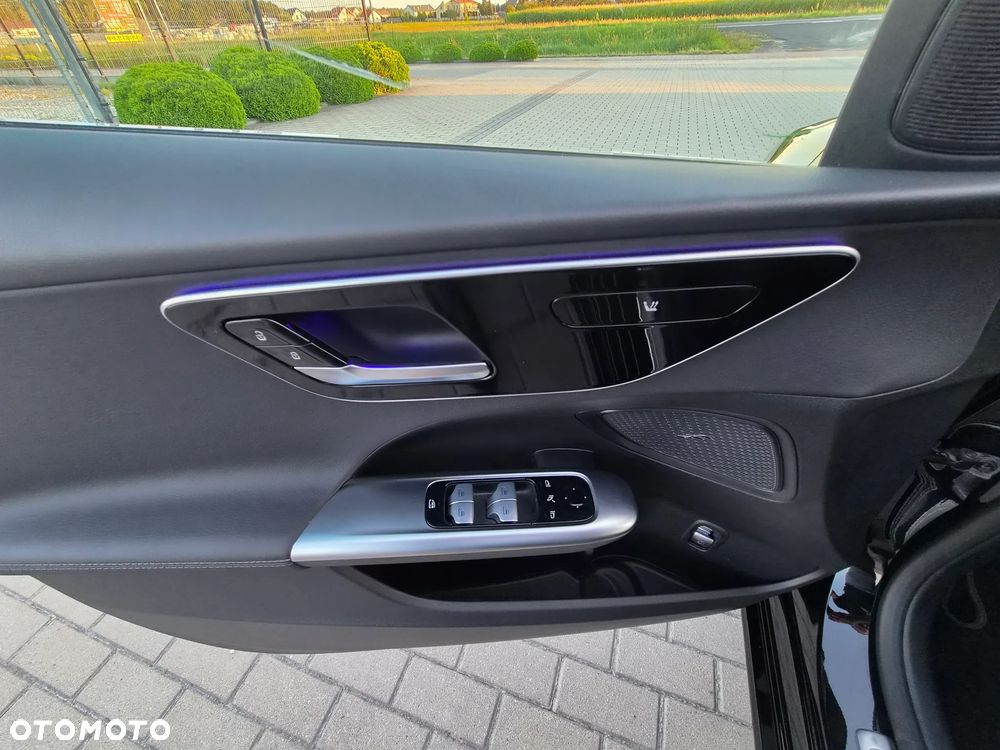 Mercedes-Benz Klasa C 300 de 9G-TRONIC Avantgarde - 13