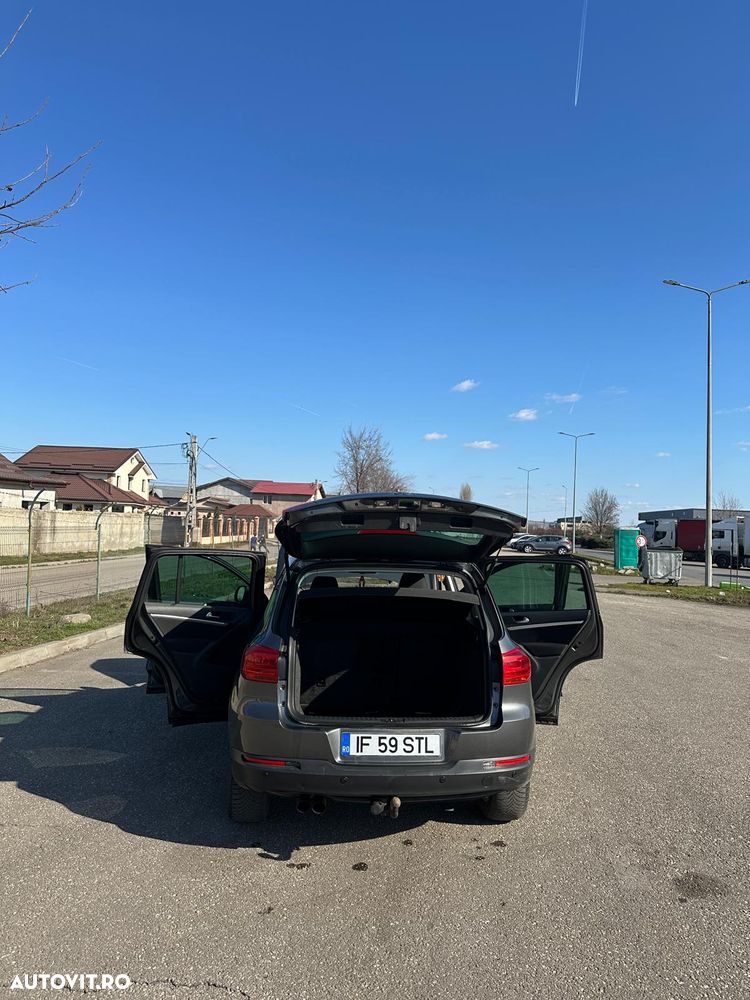 Volkswagen Tiguan 2.0 TDI 4Motion Sport & Style - 10