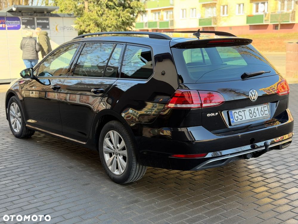 Volkswagen Golf 1.6 TDI SCR DSG Comfortline - 8