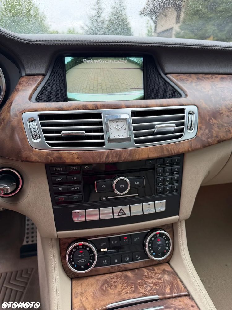 Mercedes-Benz CLS 350 CDI 4-Matic BlueEff - 16