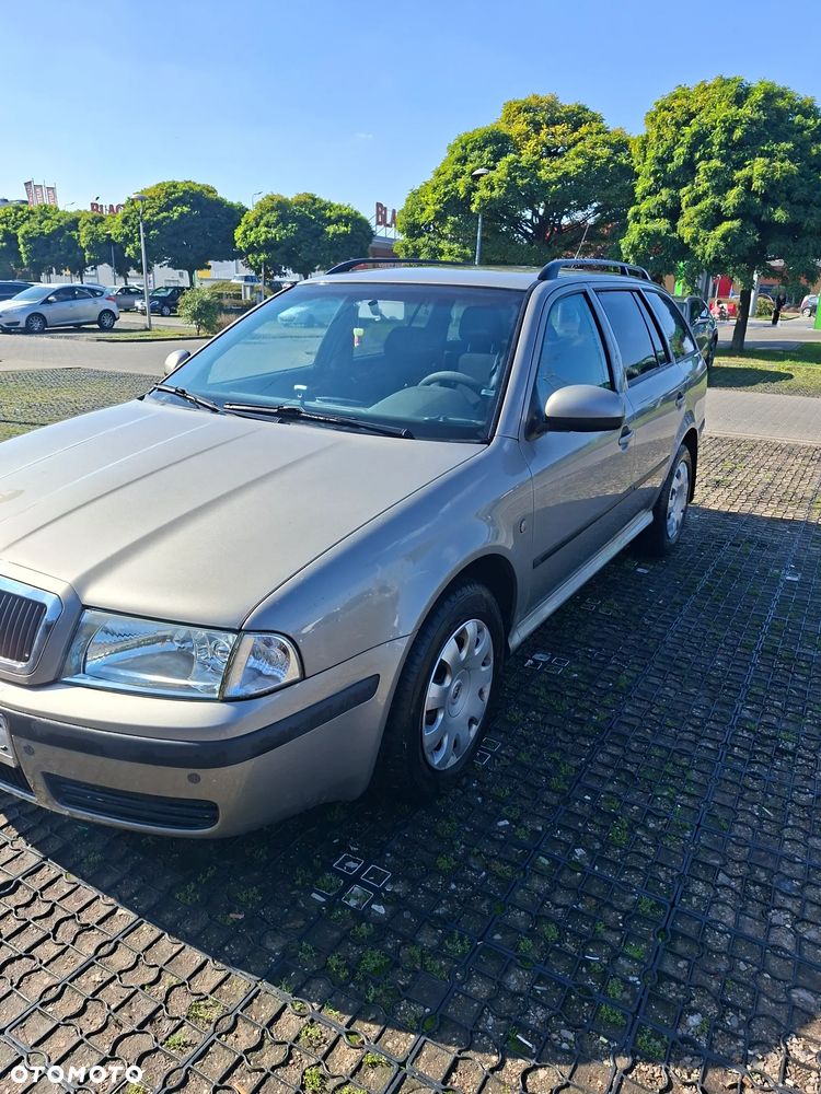 Skoda Octavia - 8