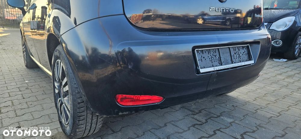 Zderzak tył tylny Fiat Punto III 2012 Evo Twinair 876 5d hatchback - 2