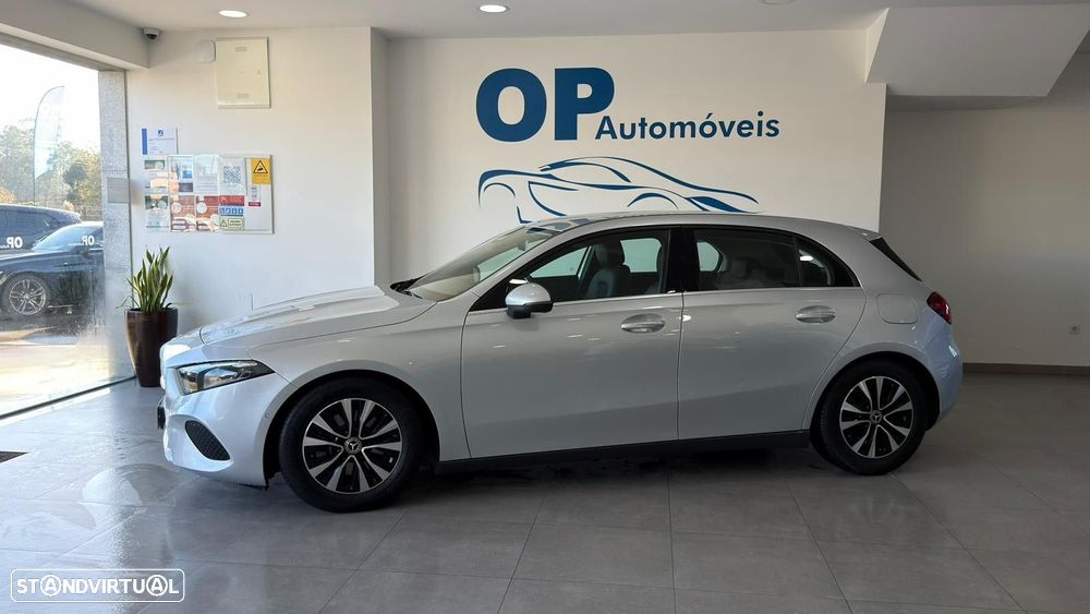 Mercedes-Benz A 180 d Style Plus Aut. - 2