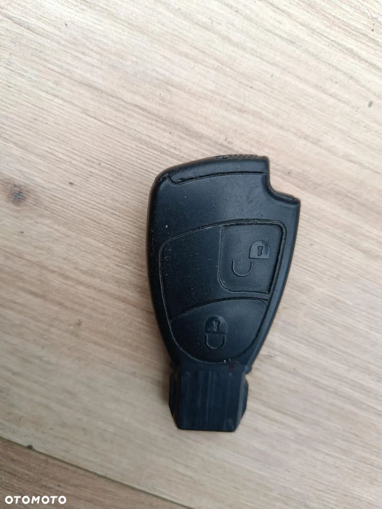MERCEDES W164 W203 W209 W210 W211 W219 W220 KLUCZYK RYBKA 2P IDEALNA OBUDOWA - 2