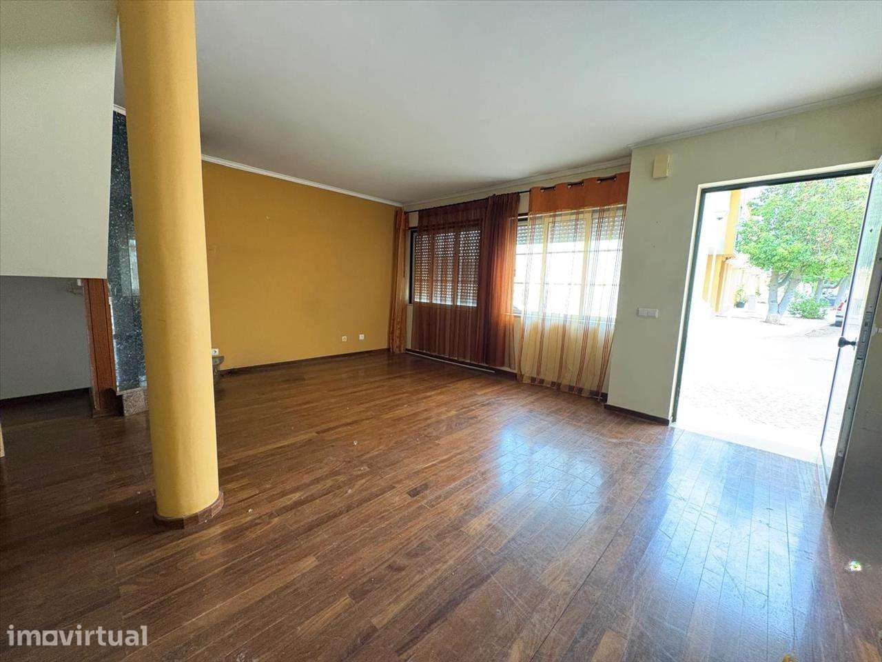 Moradia com terraço amplo em Estoi - Grande imagem: 3/16