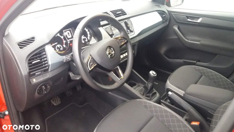 Skoda Fabia 1.0 TSI Ambition - 4