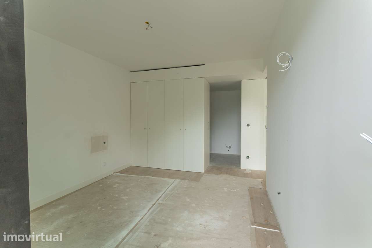 T2 NOVO com Varanda e Lugar de Garagem - Grande imagem: 5/22