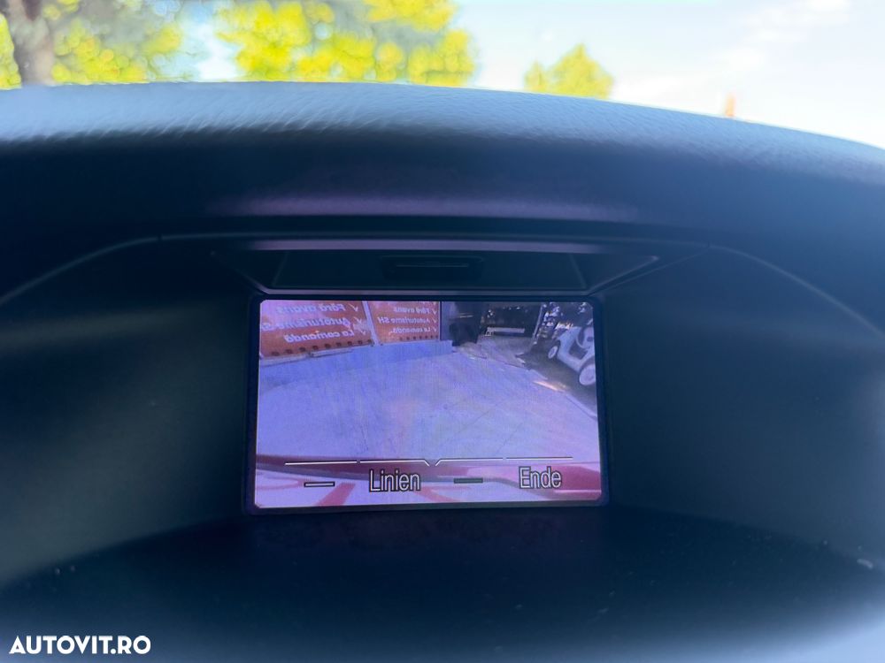 Ford Focus 1.0 EcoBoost Start-Stopp-System SYNC Edition - 13