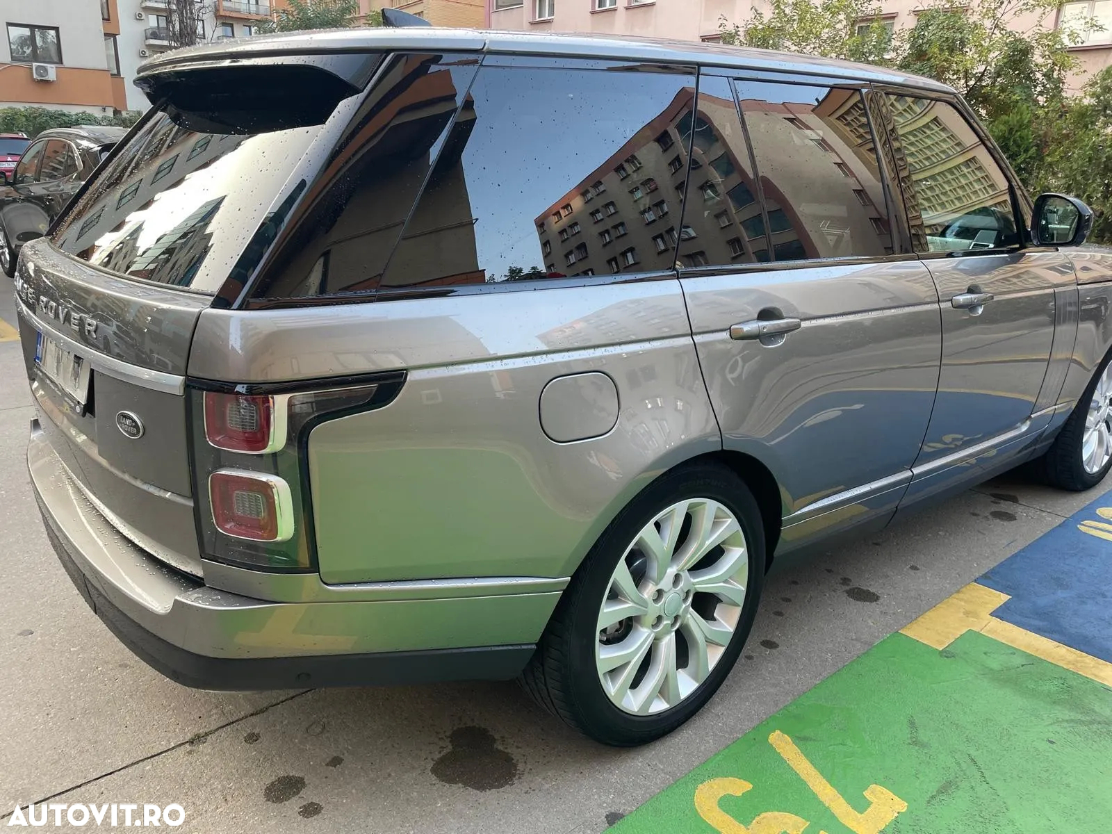 Land Rover Range Rover 3.0L SDV6 Vogue - 8
