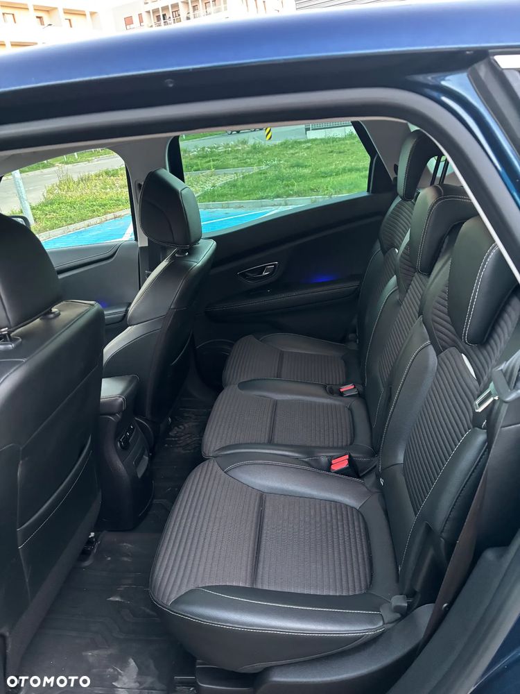Renault Scenic - 13