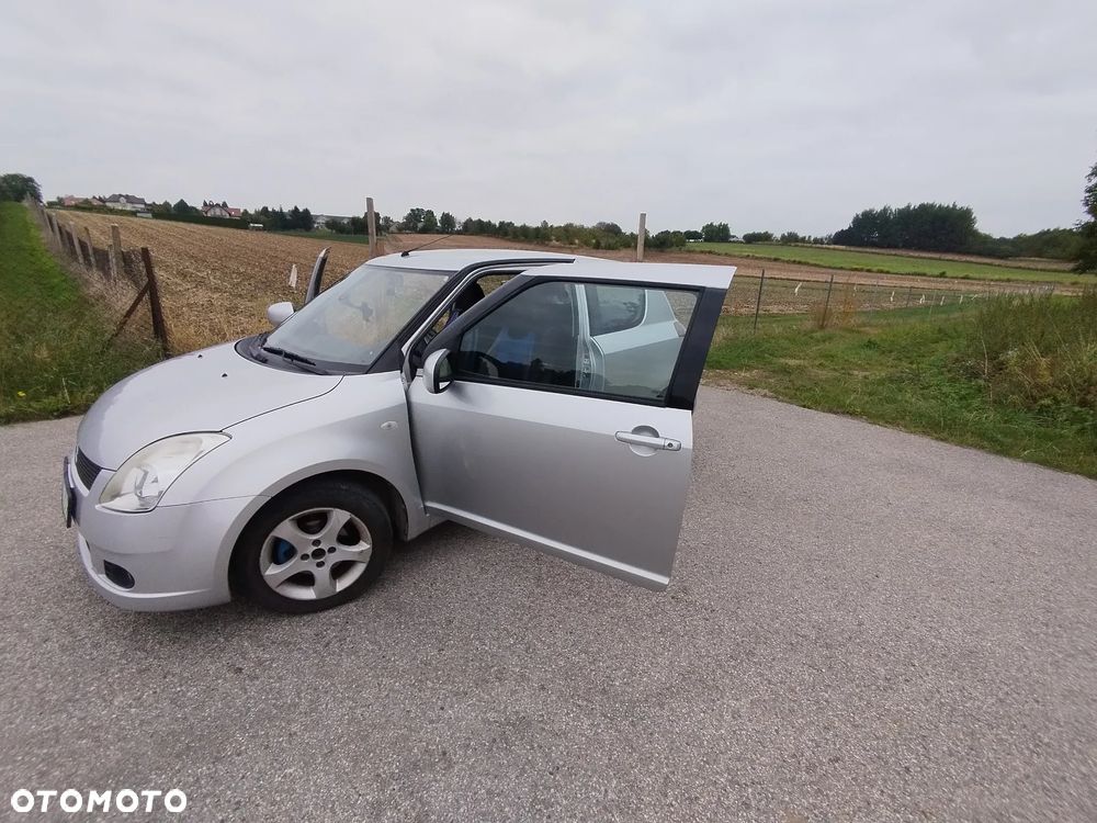 Suzuki Swift 1.3 Comfort - 6