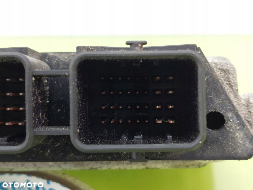 Komputer sterownik silnika Mazda 3 I 2003-2009 1,6 CITD 4M6112A650BC - 5