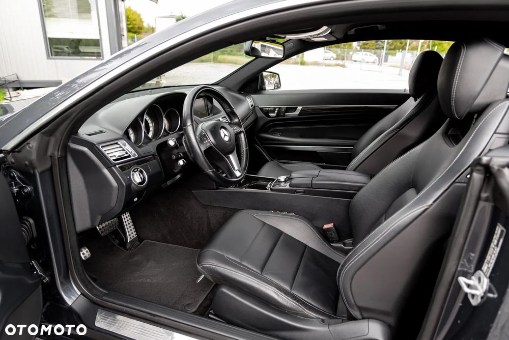 Mercedes-Benz Klasa E 350 BlueEFFICIENCY 7G-TRONIC Avantgarde - 18