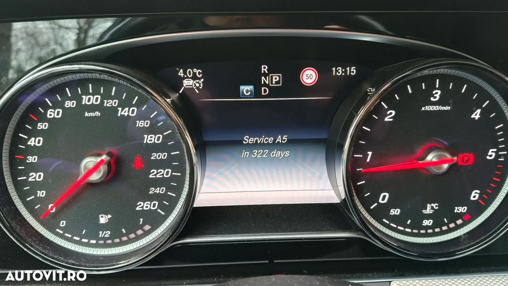 Mercedes-Benz E 220 d 4MATIC 9G-TRONIC Avantgarde - 27